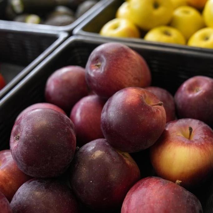 Quebec apple farmers want government help to deal with changing tastes and climate